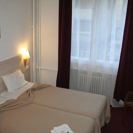 Hotel Vieille Tour Rouen Kültér fotó
