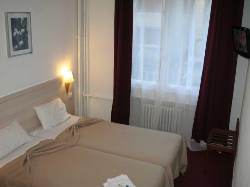 Hotel Vieille Tour Rouen Kültér fotó